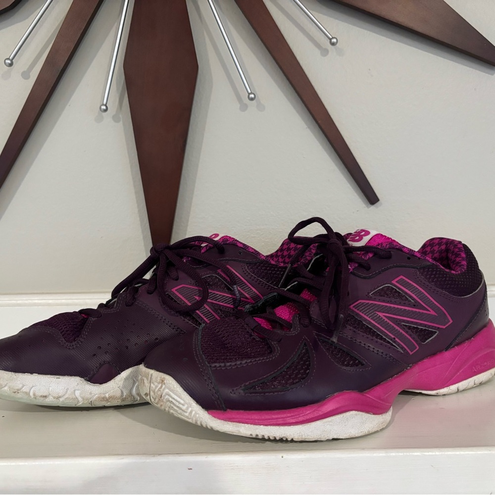 New Balance Purple and Pink Athletic Shoes with Breathable Mesh